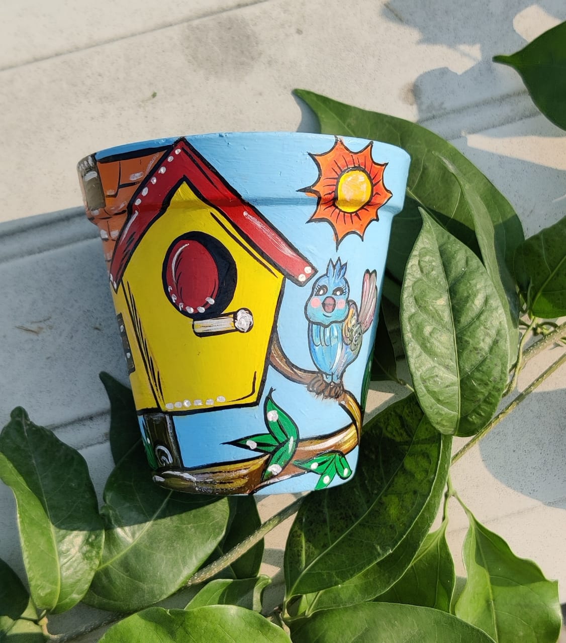 Sunny Buzz Planter