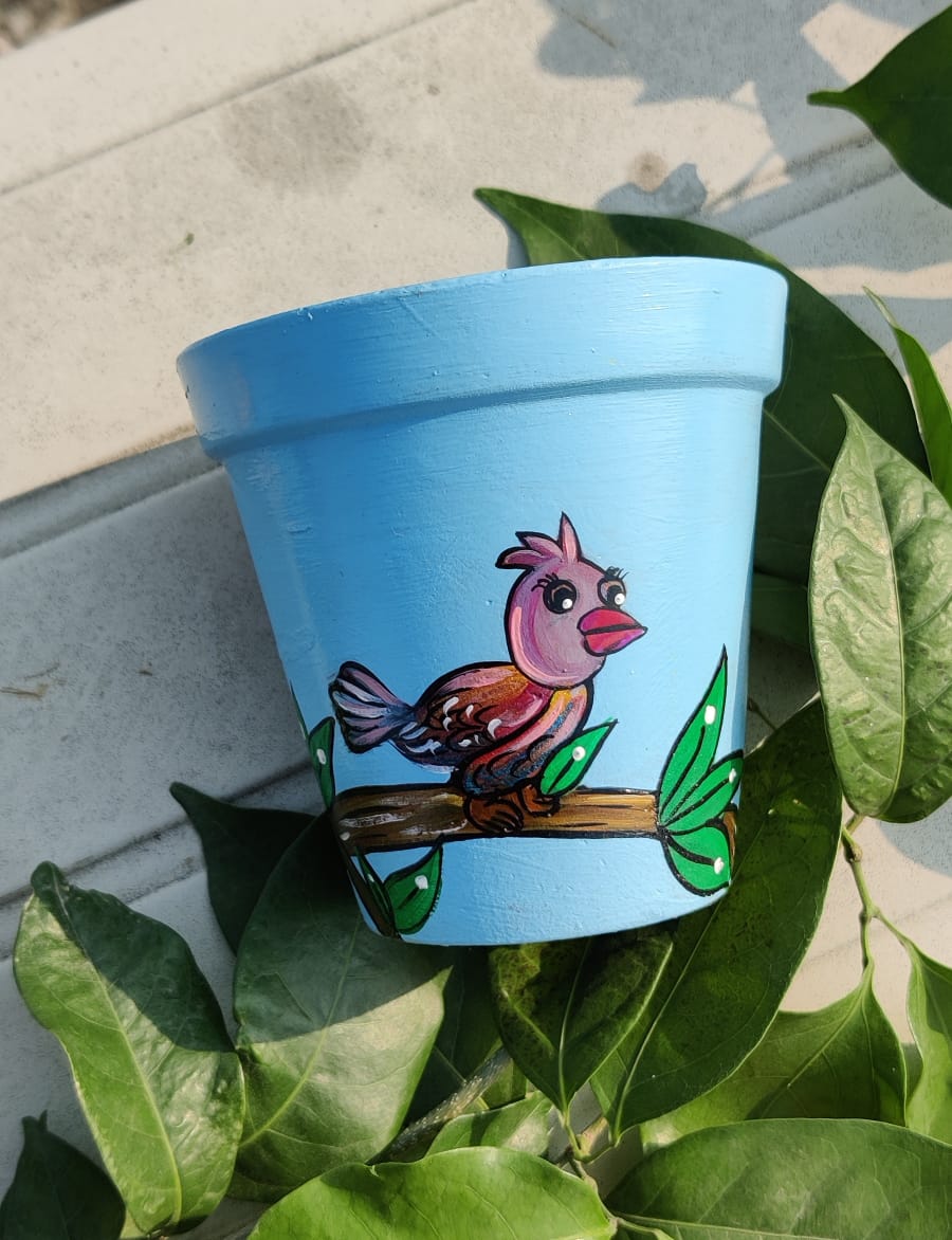 Sunny Buzz Planter